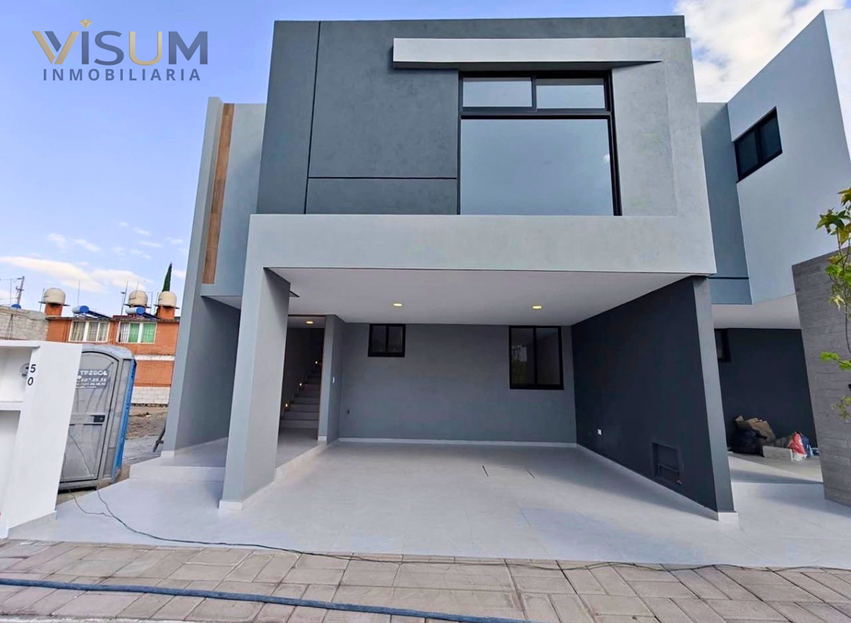 Casa con alberca en Cuautlancingo